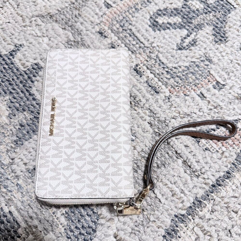 Michael Kors White MK Signature Wristlet Wallet